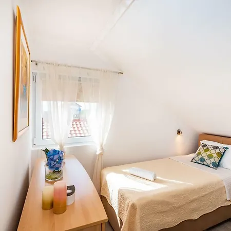 Apartman Sanja Apartamento *