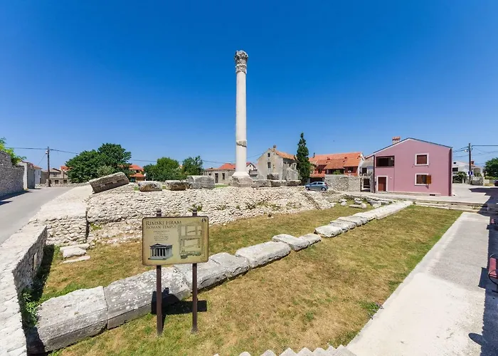 Apartman Sanja * Nin
