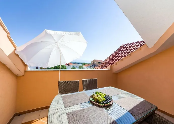Apartman Sanja * Nin