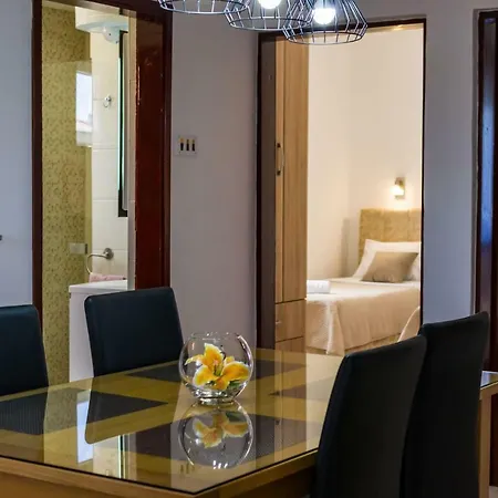 شقة Apartman Sanja *