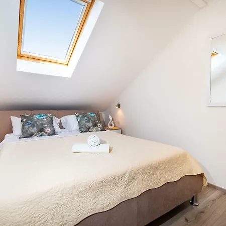 شقة Apartman Sanja *