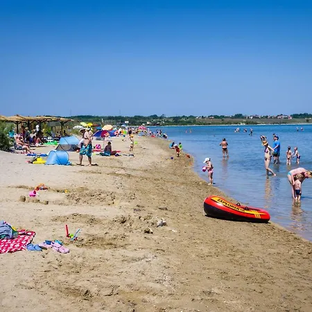 Apartman Sanja شقة