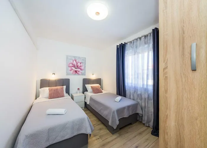 Апартаменты Apartman Sanja Нин