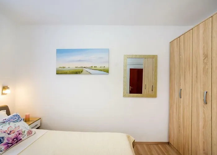 Apartman Sanja Нин