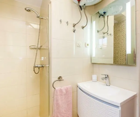 Apartman Sanja Нин